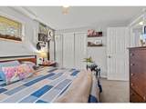 4653 Dover St - Photo 13