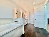 561 Canary Ln - Photo 16