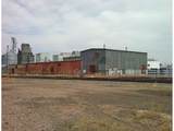 615 7th St - Photo 4
