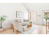 2106 Meadow Ct - Photo 6