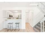 2106 Meadow Ct - Photo 9