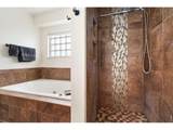 953 Greeley Ave - Photo 14