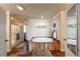 16413 Higgins Ave - Photo 12