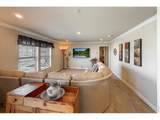 16413 Higgins Ave - Photo 9