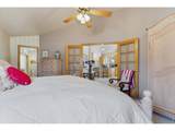 800 Hawkstone Dr - Photo 19