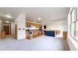 204 Maple St - Photo 10