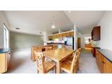 204 Maple St - Photo 12