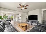 442 Laurel Ave - Photo 5