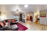 2484 Boise Ave - Photo 10
