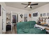 1412 7th Ave - Photo 19