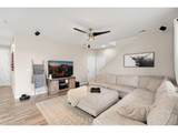 398 Chipman Dr - Photo 11