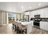 398 Chipman Dr - Photo 3
