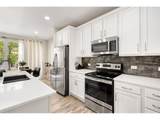 398 Chipman Dr - Photo 5