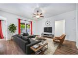 2525 Lynnhaven Ln - Photo 5