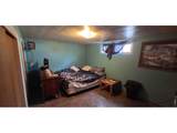 1407 Adams Cir - Photo 18