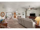 4400 Paintbrush Dr - Photo 4