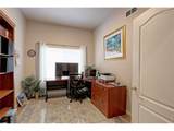 1677 Metropolitan Dr - Photo 11