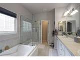 1677 Metropolitan Dr - Photo 14