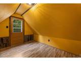 1637 Black Squirrel Dr - Photo 22