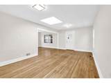 2164 Lincoln St - Photo 13