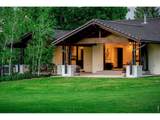 985 Saratoga Ct - Photo 32
