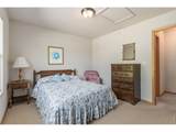 4051 Kingsley Ct - Photo 18