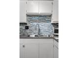 717 10th St - Photo 12