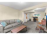 717 10th St - Photo 34