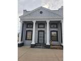 213 Main St - Photo 2
