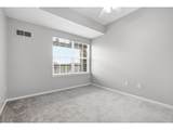 3100 Blue Sky Cir - Photo 27
