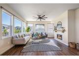 9386 Bross St - Photo 3