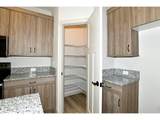 533 10th St - Photo 15