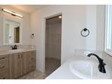 533 10th St - Photo 23