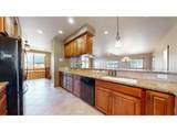 261 Solomon Dr - Photo 2