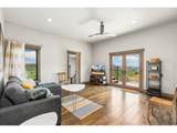 1091 Shadow Ridge Rd - Photo 29