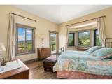 1091 Shadow Ridge Rd - Photo 37