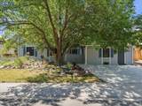 1937 Newcastle Ct - Photo 4
