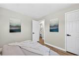 835 Lansing St - Photo 20