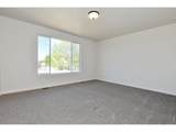 1039 Crown Sparrow St - Photo 11