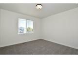 1039 Crown Sparrow St - Photo 38