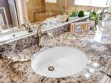 5035 Peregrine Rd - Photo 43