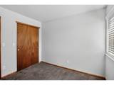 4419 Cushing Dr - Photo 38