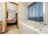 3654 Harding Dr - Photo 31