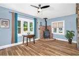 3902 Franklin Ave - Photo 4