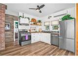 3902 Franklin Ave - Photo 9