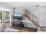 938 Signal Ct - Photo 18