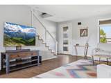 938 Signal Ct - Photo 4