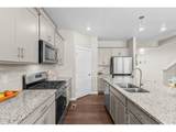 1661 Vantage Pkwy - Photo 18