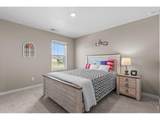 1661 Vantage Pkwy - Photo 34