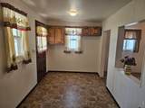814 Ensign St - Photo 8